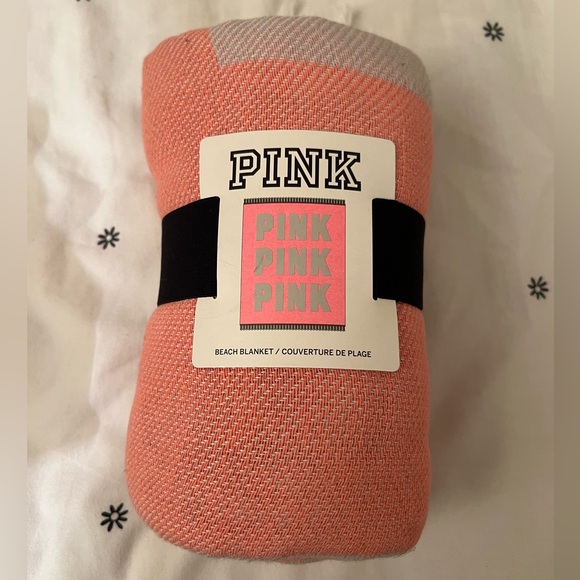 Pink by Victoria's Secret Pink Beach Blanket - Picture 1 of 2